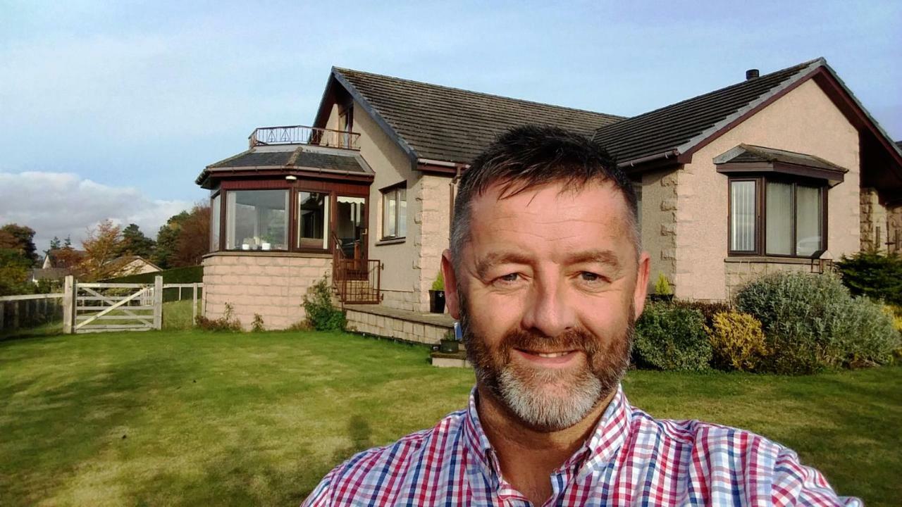 One Strathview B&B Forfar Exteriör bild